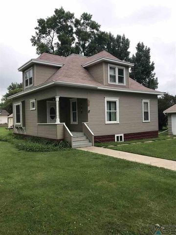 120 Smith St, Oldham, SD 57051-2105
