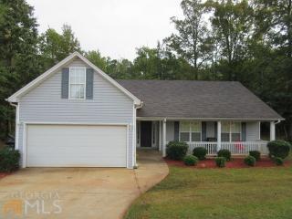105 Crooked Creek Dr, Porterdale, GA 30016-6210
