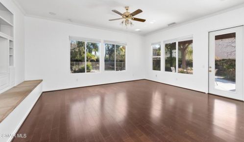 5934 Indian Terrace Dr, Simi Valley CA  93063-5771 exterior