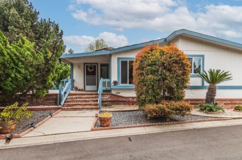 3571 Don Juan Dr, Carlsbad, CA 92010-3924