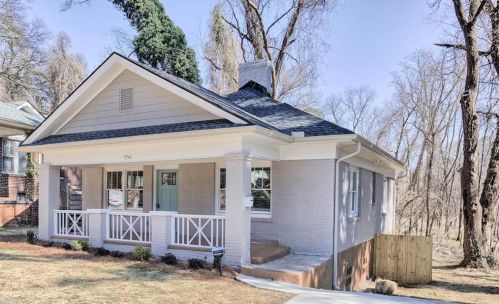 956 Lawton St, Atlanta GA  30310-3336 exterior