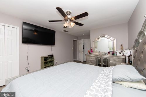 304 Coventry Way, Mount Laurel NJ  08054-6703 exterior