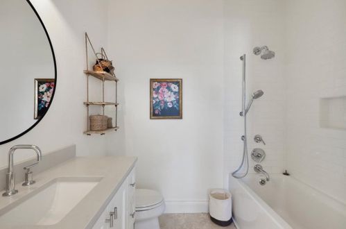 3314 Far View Dr, Austin TX  78730-3303 exterior