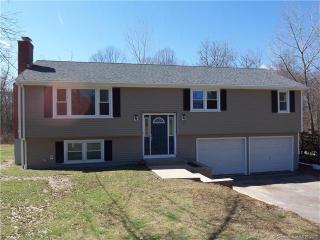 37 Richmond Cres, Windsor, CT 06095-3849