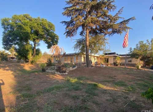 4105 Holly Ln, Bonsall, CA 92003-7104