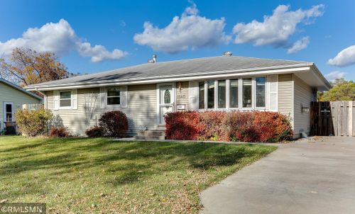 1140 Chicago Ave, Grey Cloud Island, MN 55071-1344