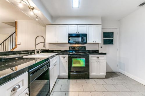 4126 Justice Ln, Garland TX 75042-4600 exterior