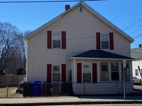 1 Beckside Rd, Providence, RI 02911-1009