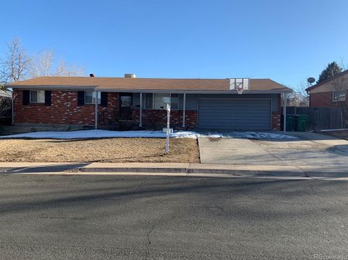 432 Potomac Cir, Denver, CO 80012-2438