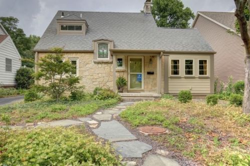 1118 Daniel St, Champaign, IL 61821-4516