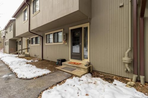 15 Woods Way, Woodbury, CT 06798-3229