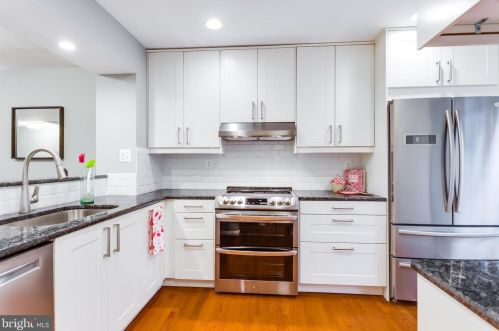 3910 9th Rd, Arlington, VA 22204-4170