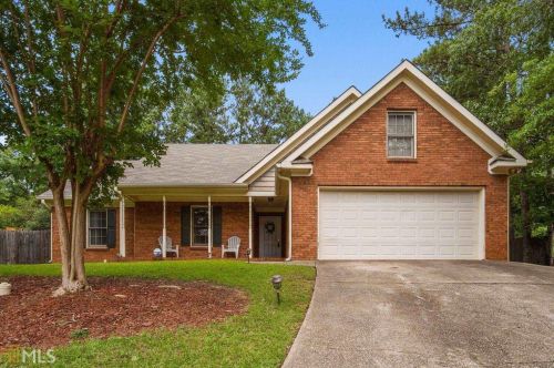 6772 Ashbury Ct, Rex, GA 30273-2446