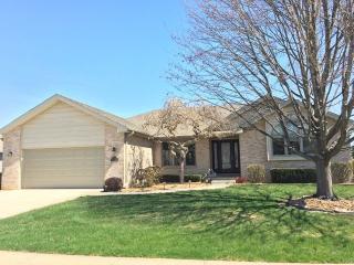 1228 Vantage Ln, Bourbonnais, IL 60914-3516