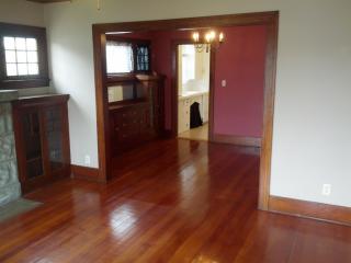 903 Portola Ave, Torrance CA  90501-2147 exterior