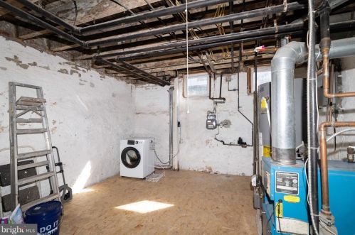 626 4th St, Philadelphia PA  19147-1525 exterior