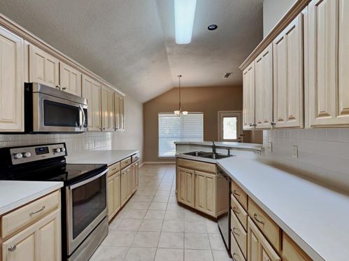 7016 Lomo Alto Dr, Fort Worth TX  76132-3562 exterior