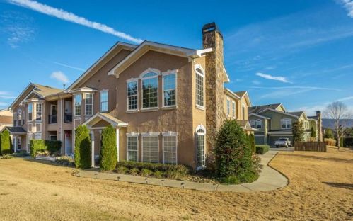 101 Renaissance Ct, Chattanooga, TN 37419-4203