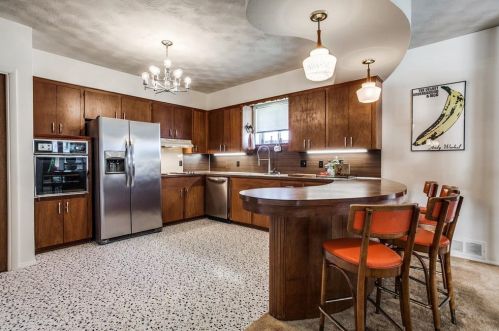 3130 Cliffoak Dr, Dallas TX  75233-2617 exterior