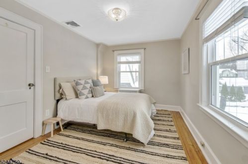 10 Bowdoin St, Maplewood NJ 07040-2701 exterior