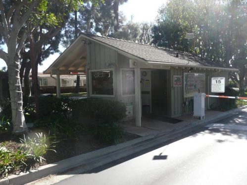 5200 Irvine Blvd, Irvine CA  92620-2013 exterior