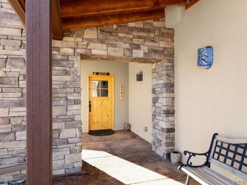 6505 Overton Rd, Pueblo, CO 81008-9685