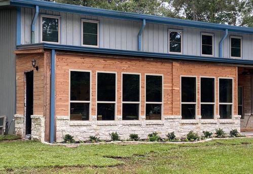 14709 Old Smith Rd, Conroe, TX 77384-3225