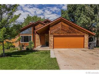 6243 Flora Pl, Denver, CO 80227-5446