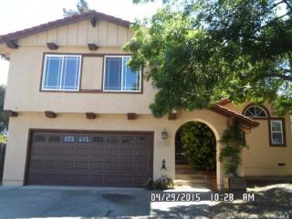 1524 Astoria Dr, Fairfield, CA 94534-3354