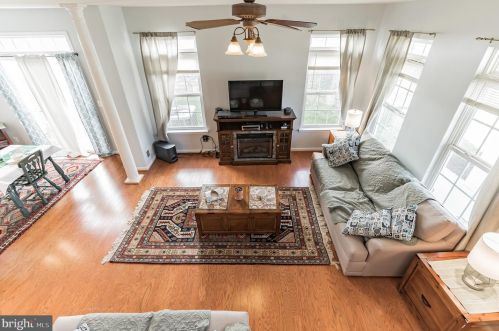 12705 Lednock Way, Bristow, VA 20136-2588