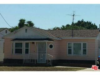 898 Beach Ave, Inglewood, CA 90302-2004