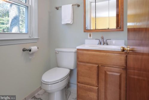 261 State Rd, Princeton NJ  08540-1412 exterior