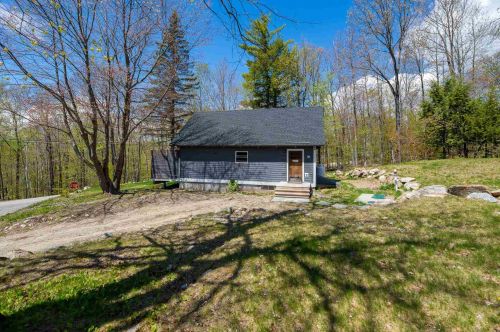 31 Franconia Dr, New Durham, NH 03855-6134