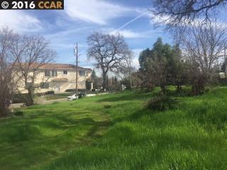 96 Terra Ln, Pacheco, CA 94553-5530