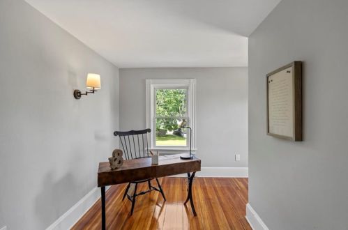 158 Tidewater Dr, Warwick RI  02889-4622 exterior