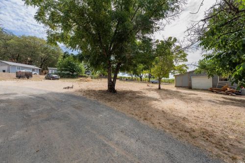 4801 Eastside Calpella Rd, Ukiah CA  95482-9470 exterior