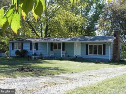 4011 Midland Rd, Midland, VA 22728-2327