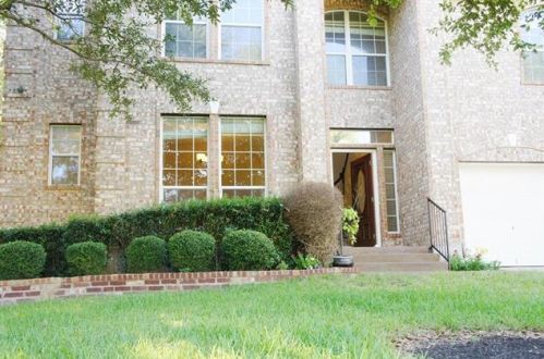 13632 Campesina Dr, Austin TX  78727-3444 exterior