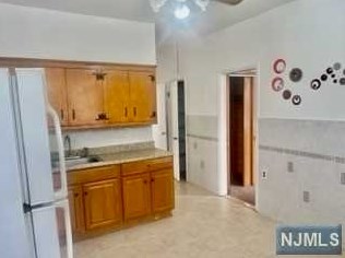 17 Delaware Ave, Paterson NJ  07503-1801 exterior