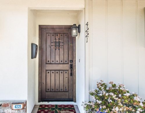 4221 Olds Rd, Oxnard, CA 93033-8052
