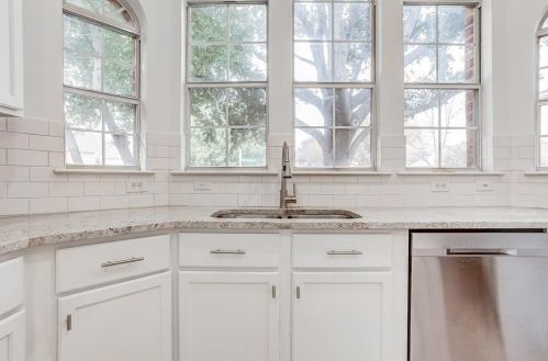 7700 Beaver Head Rd, Fort Worth TX  76137-5116 exterior