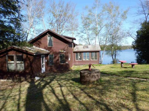 28 Shadowland Rd, Alstead, NH 03602-3823