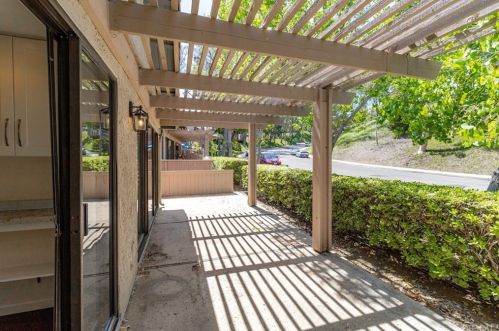 6548 Circulo Dali, Anaheim CA  92807-4906 exterior