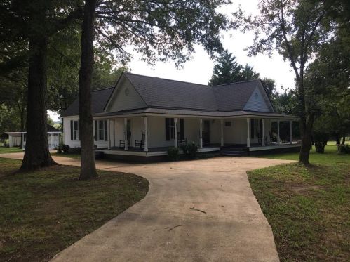 24 Hendrix Rd, Rockmart, GA 30153-3955