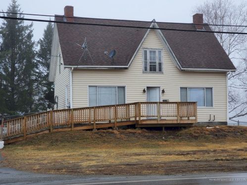 69 Smithfield Rd, Norridgewock, ME 04957-3130
