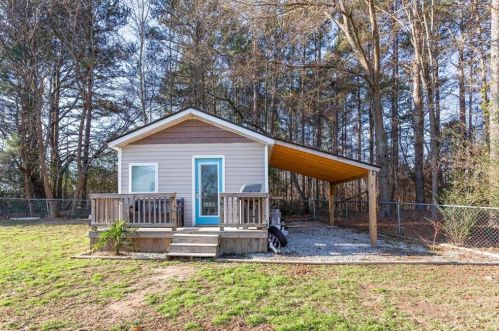 165 White Acres Dr, Stockbridge GA  30281-2261 exterior