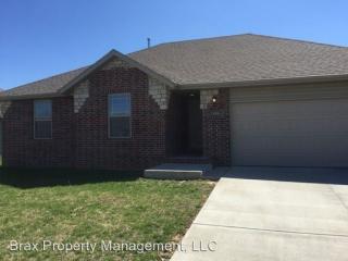 2508 Cover Dr, Springfield MO  65721-5465 exterior