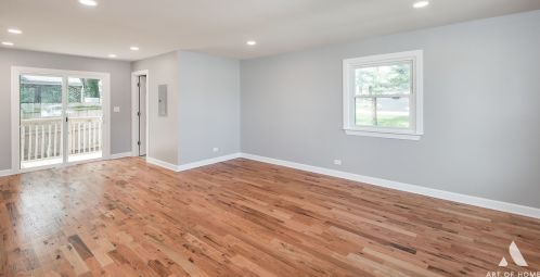 5801 Holmes Ave, Willowbrook IL  60514-1723 exterior