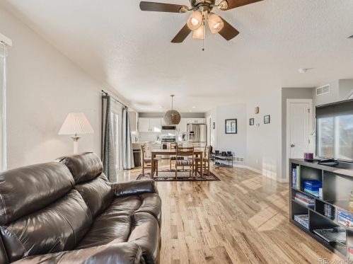 16294 Phillips Ln, Englewood CO  80112-4607 exterior