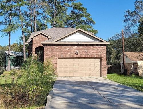 10306 Twin Oak Dr, Conroe, TX 77385-9549